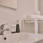 Dada Coliving & By Serendipia Turismo * Santiago de Compostela