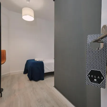 Dada Coliving & By Serendipia Turismo Πανσιόν Σαντιάγο ντε Κομποστέλα