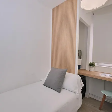 Dada Coliving & By Serendipia Turismo * Сантьяго-де-Компостела