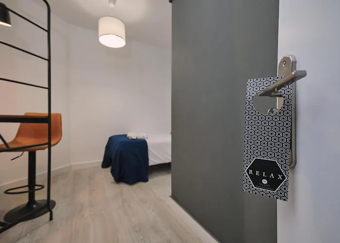 Dada Coliving & By Serendipia Turismo Pensionat Santiago de Compostela